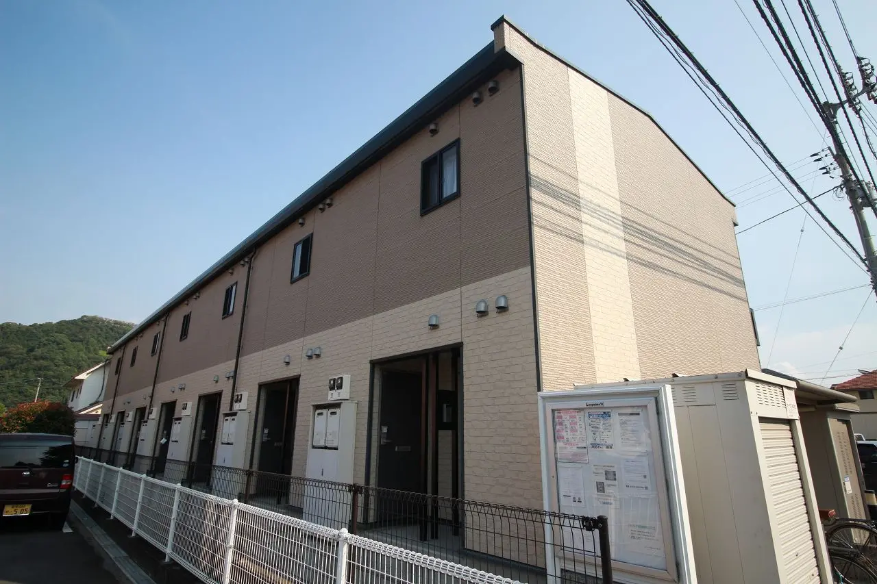 松山市北吉田町 月極駐車場